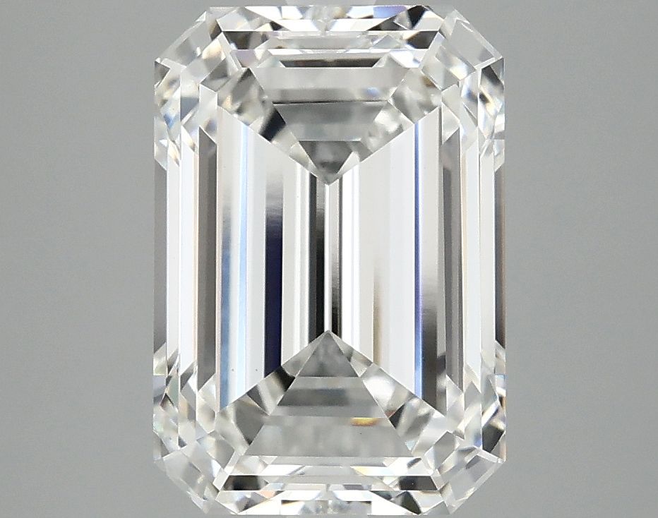 4.10 ct. emerald Lab Grown Diamond front image