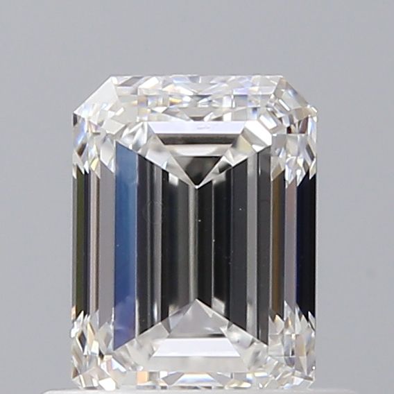 0.70 ct Emerald diamond
