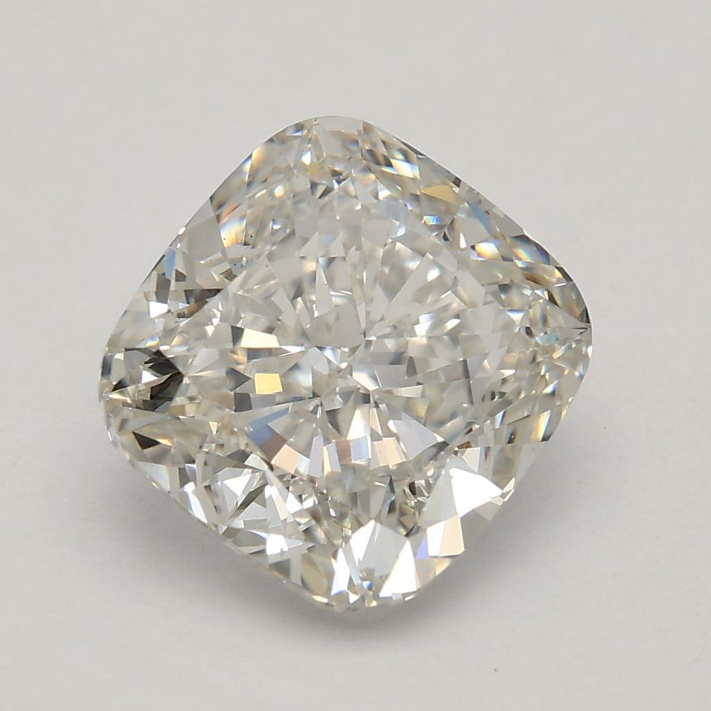 2.24 ct Cushion Brilliant diamond