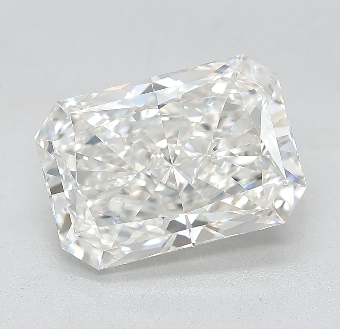 4.17 ct. radiant Lab Grown Diamond front image