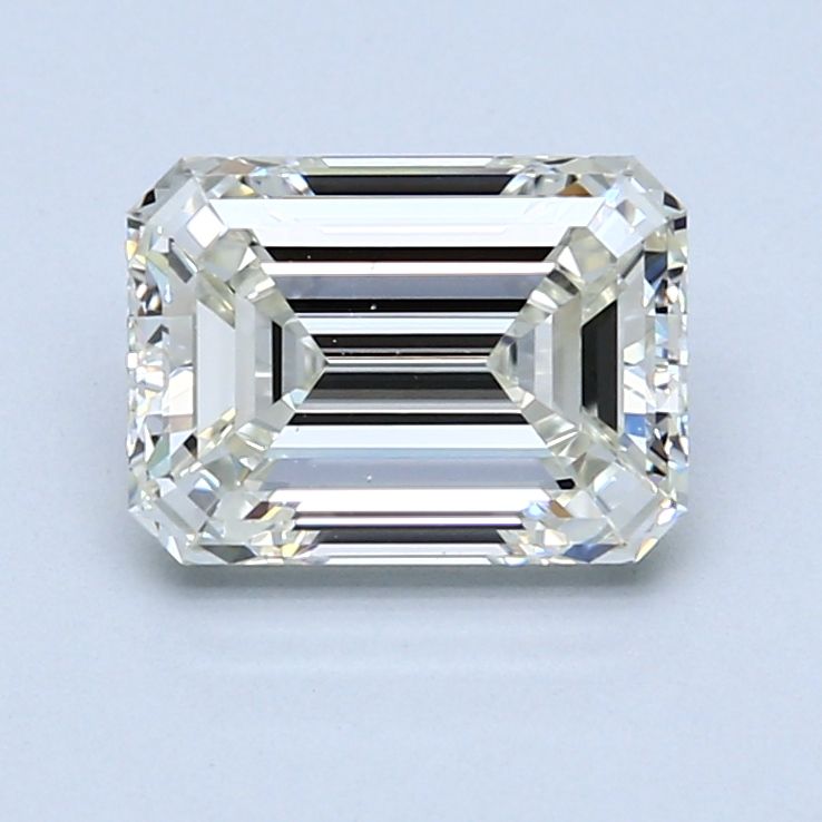 2.01 ct Emerald diamond