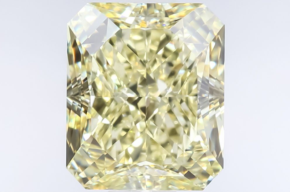 2.20 ct Radiant diamond
