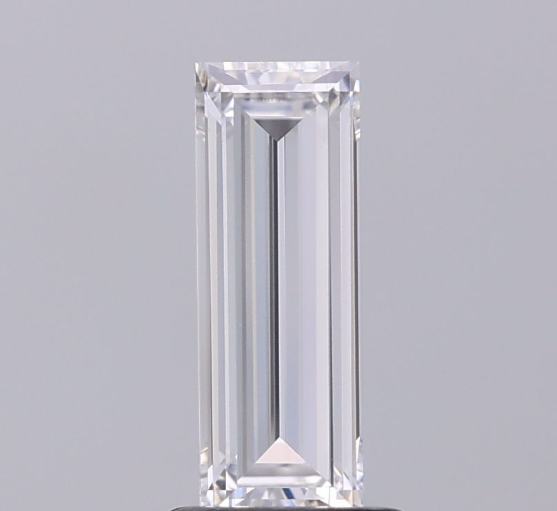 1.04 ct Baguette diamond