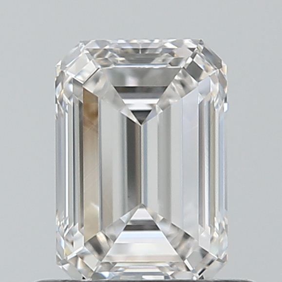 0.70 ct Emerald diamond