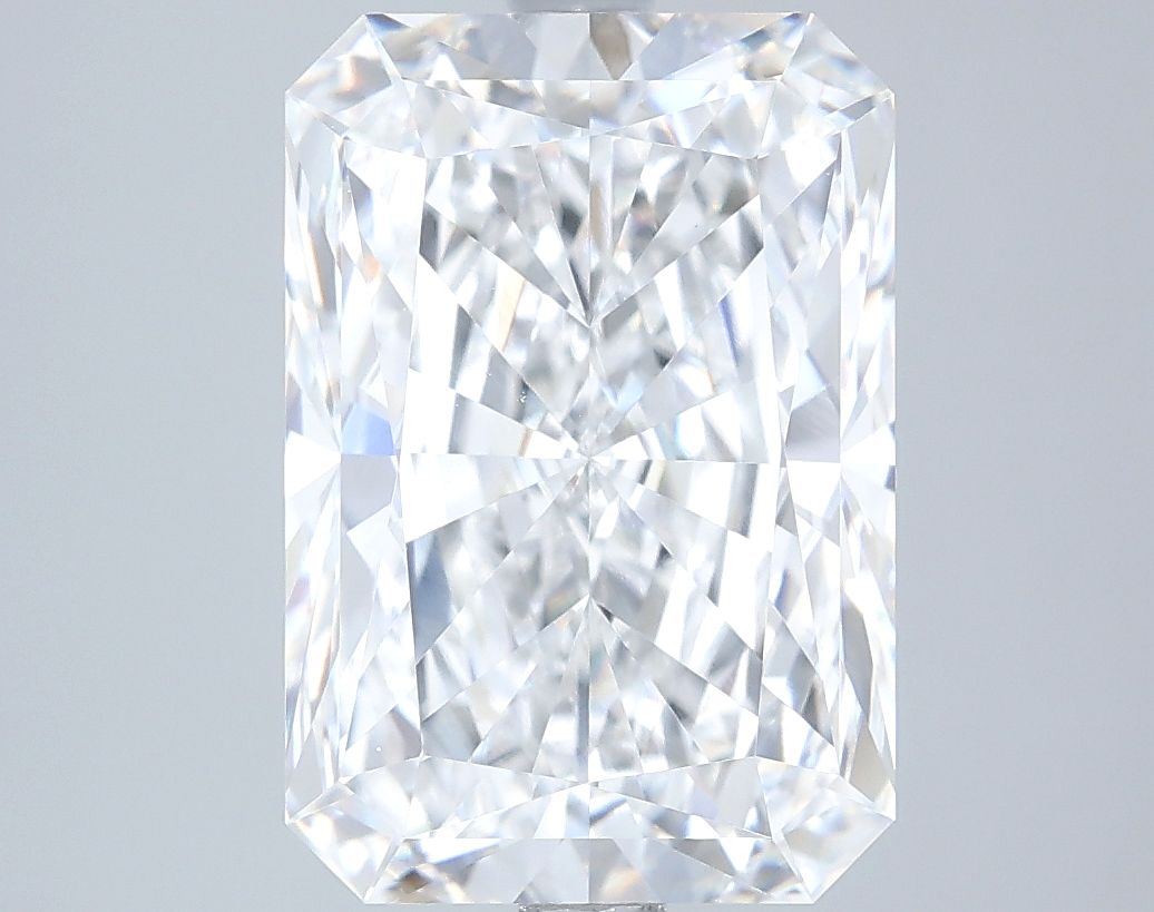 5.08 ct. radiant Lab Grown Diamond front image