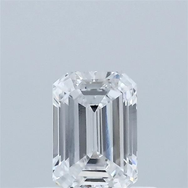 0.54 ct lab-grown Emerald Diamond