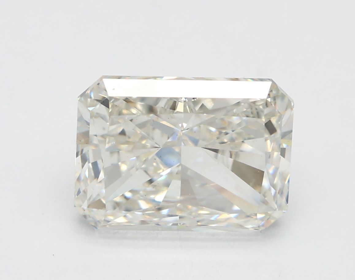 3.02 ct Radiant diamond