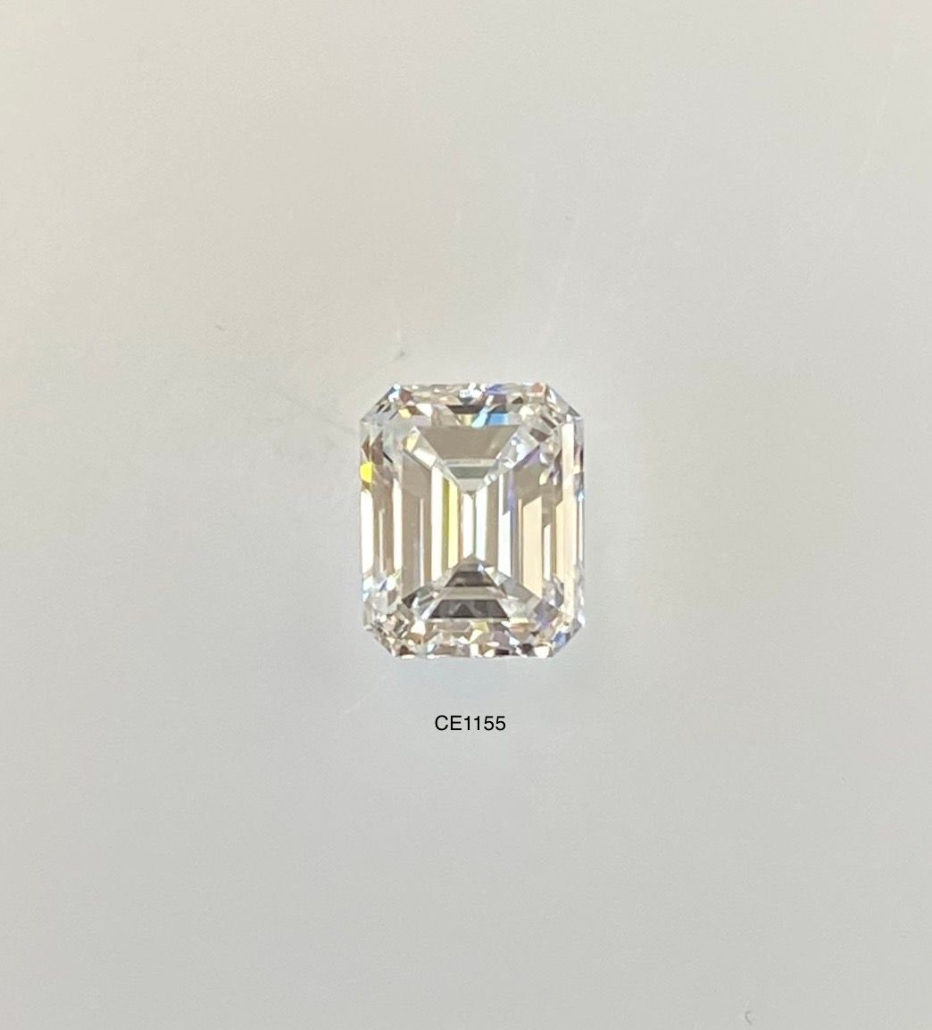 1.01 ct Emerald diamond