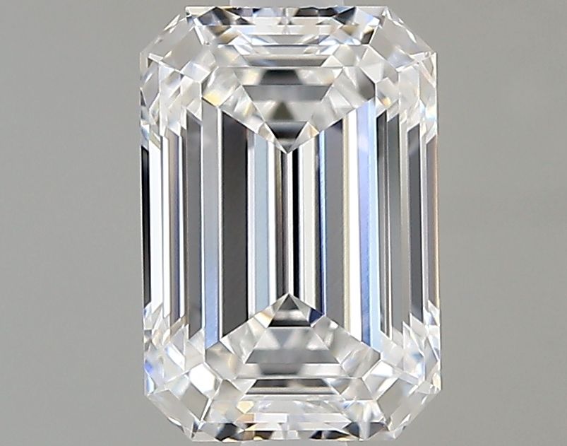1.52 ct. emerald Lab Grown Diamond front image