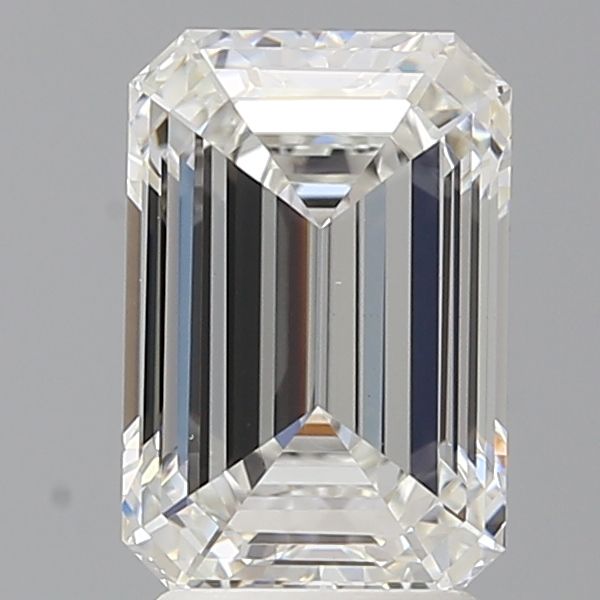 3.02 ct Emerald diamond