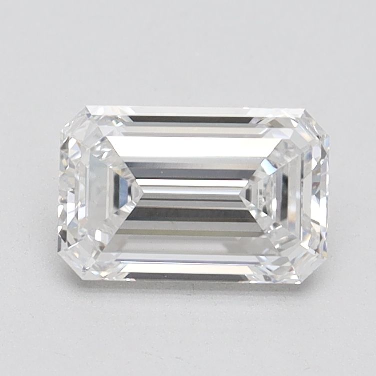 1.04 ct. emerald Lab Grown Diamond front image