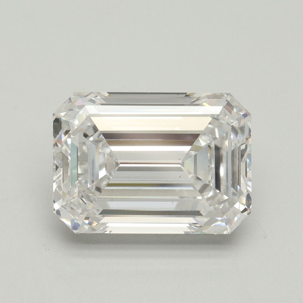 4.53 ct. emerald Lab Grown Diamond front image