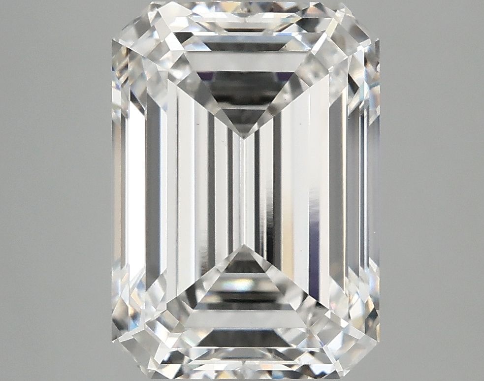 5.04 ct. emerald Lab Grown Diamond front image