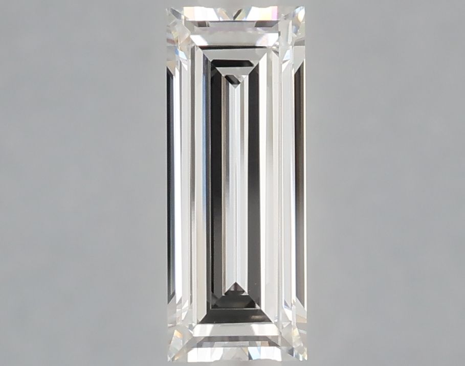 1.05 ct Baguette diamond