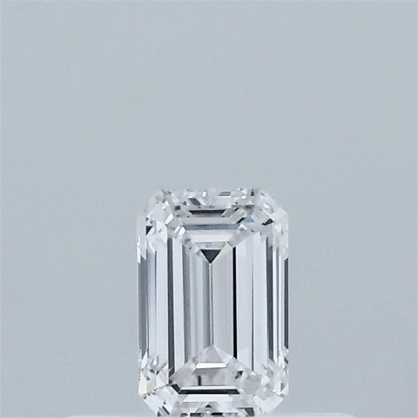 0.31 ct lab-grown Emerald Diamond