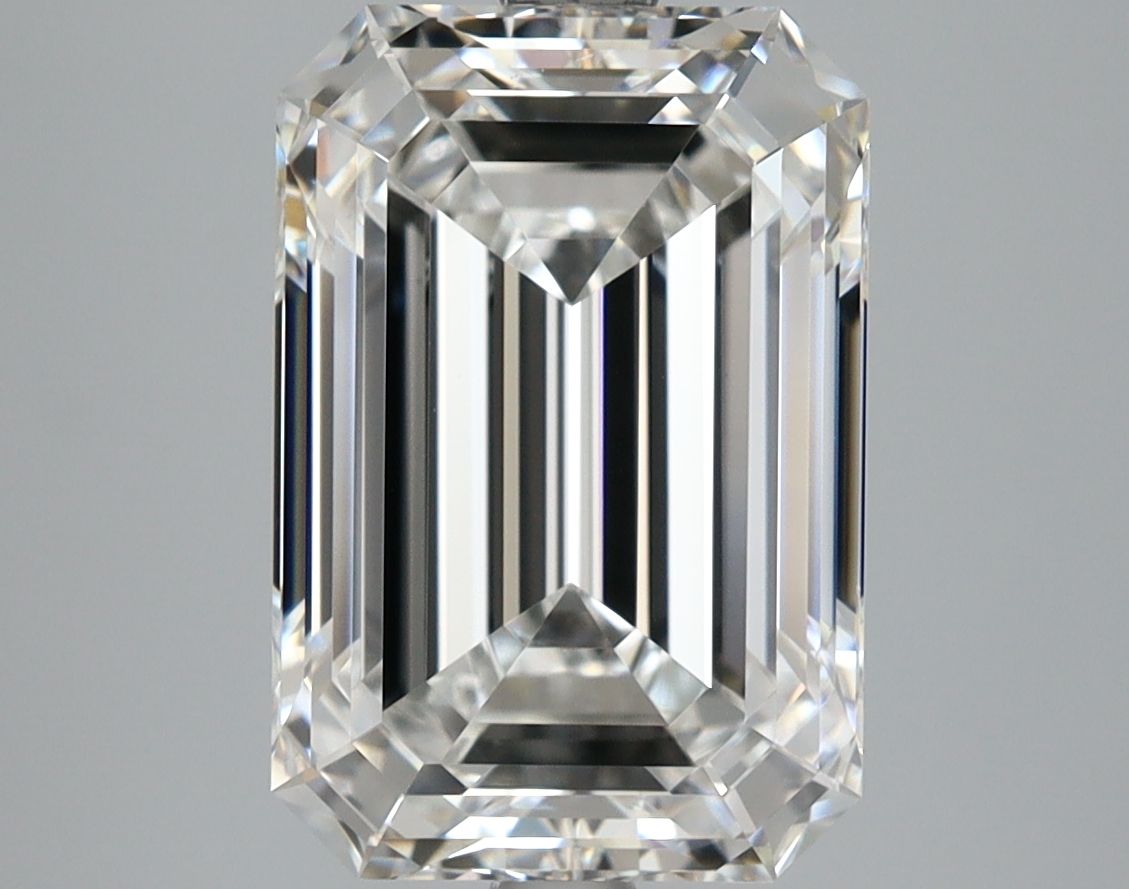 5.06 ct. emerald Lab Grown Diamond front image