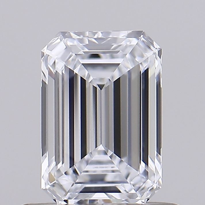 0.75 ct. emerald Lab Grown Diamond front image