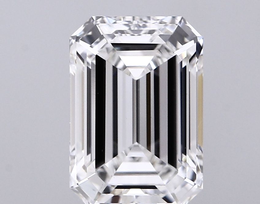 3.05 ct. emerald Lab Grown Diamond front image
