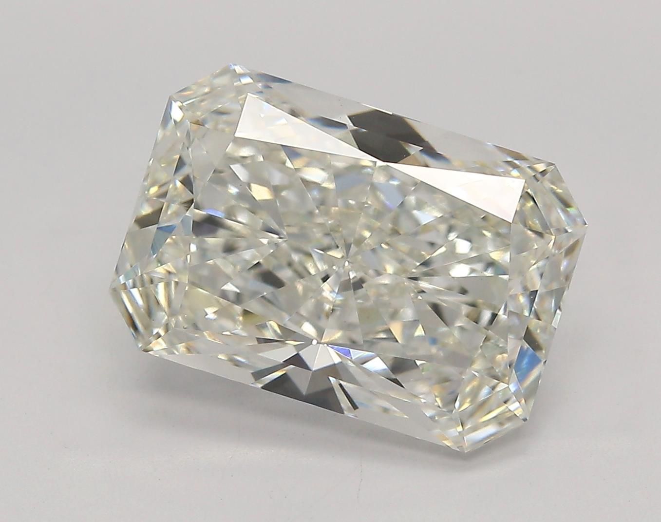 5.02 ct. radiant Lab Grown Diamond front image