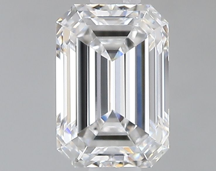 1.04 ct. emerald Lab Grown Diamond front image