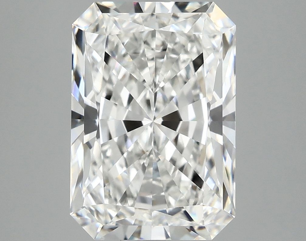 4.19 ct. radiant Lab Grown Diamond front image