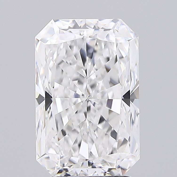 3.28 ct. radiant Lab Grown Diamond front image