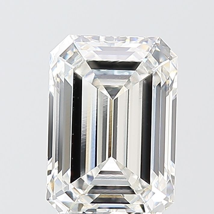 2.60 ct Emerald diamond