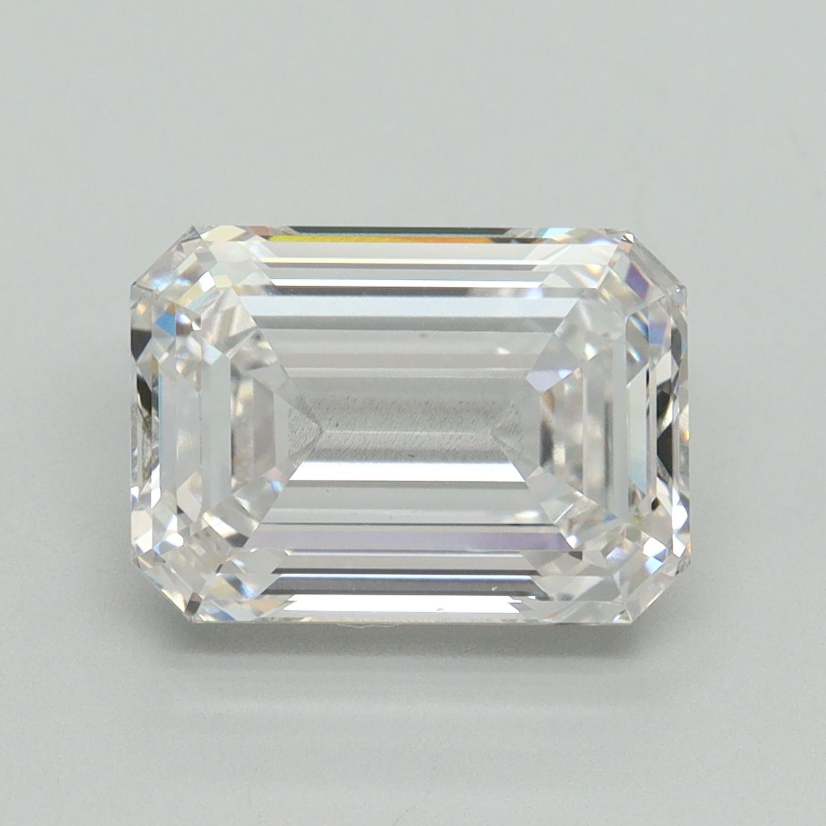 4.01 ct. emerald Lab Grown Diamond front image