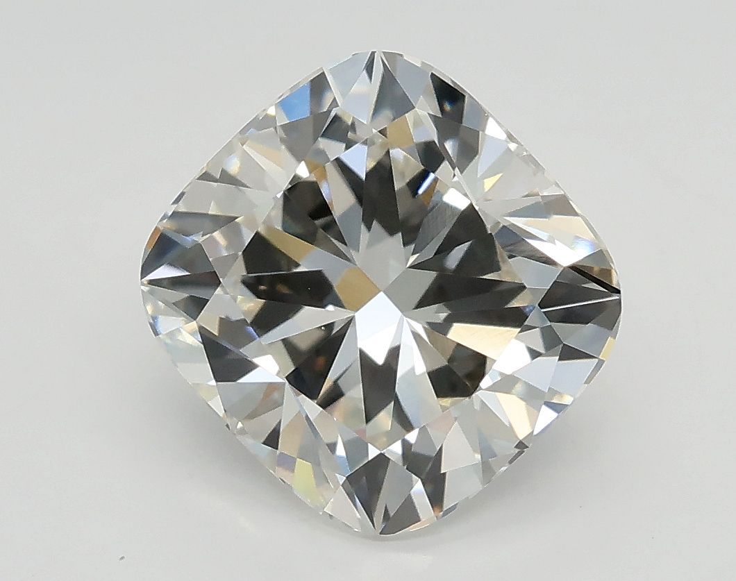 2.50 ct Cushion Brilliant diamond