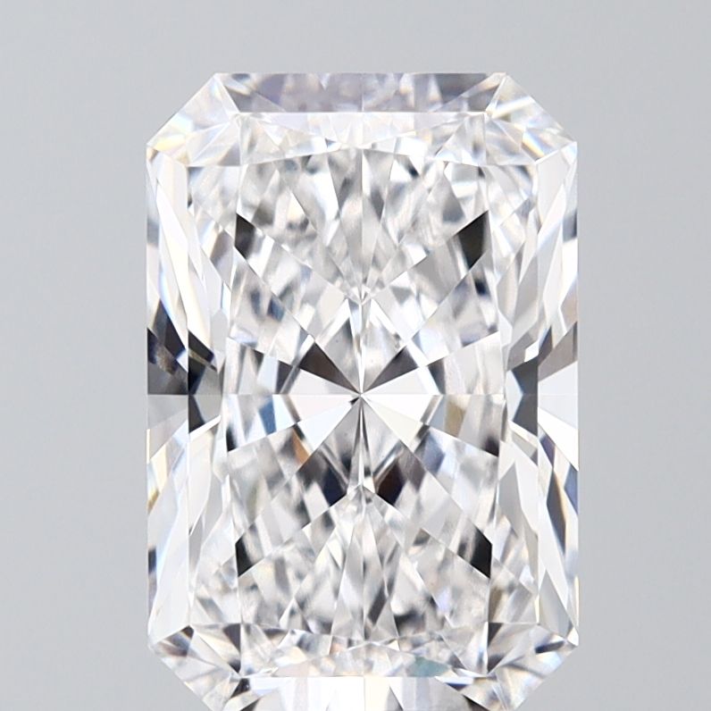 3.05 ct. radiant Lab Grown Diamond front image