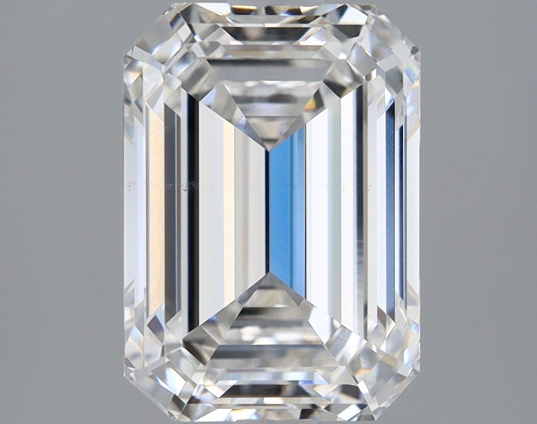 2.33 ct. emerald Lab Grown Diamond front image