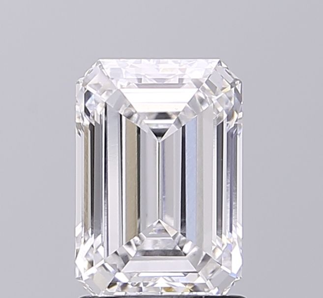 1.85 ct. emerald Lab Grown Diamond front image