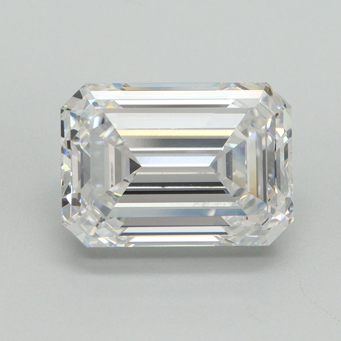 4.23 ct. emerald Lab Grown Diamond front image