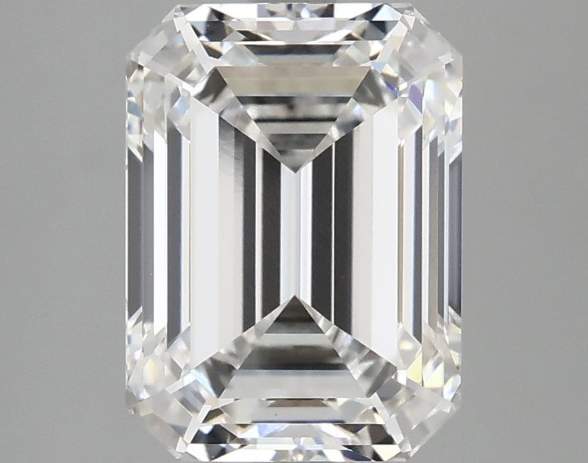 3.25 ct. emerald Lab Grown Diamond front image