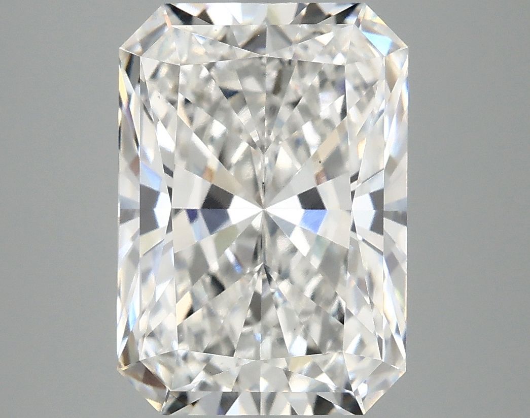 5.08 ct. radiant Lab Grown Diamond front image