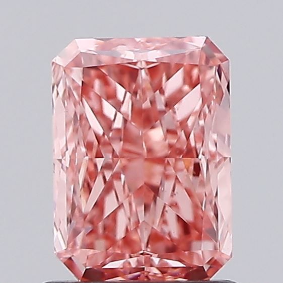 1.03 ct Radiant diamond