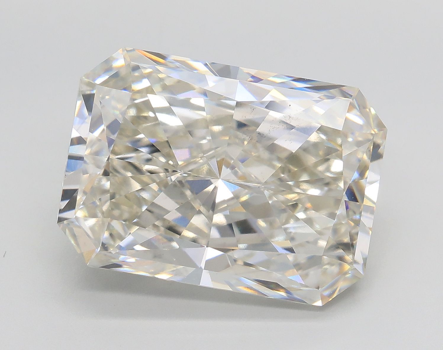 8.51 ct. radiant Lab Grown Diamond front image