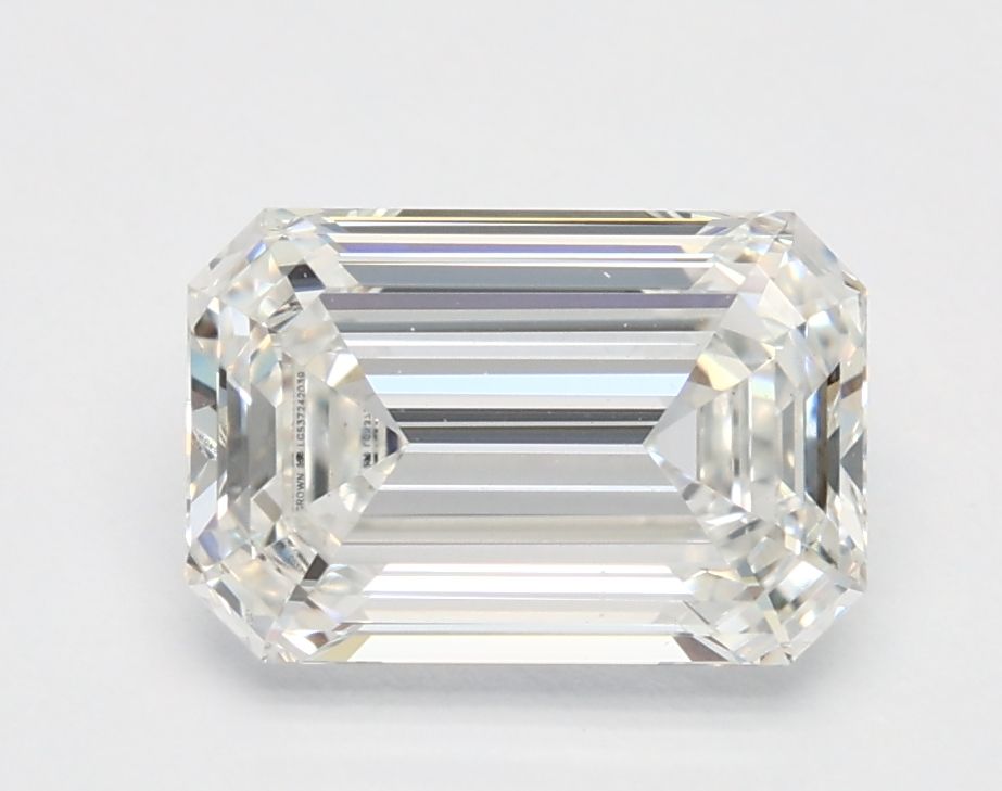 1.47 ct. emerald Lab Grown Diamond front image