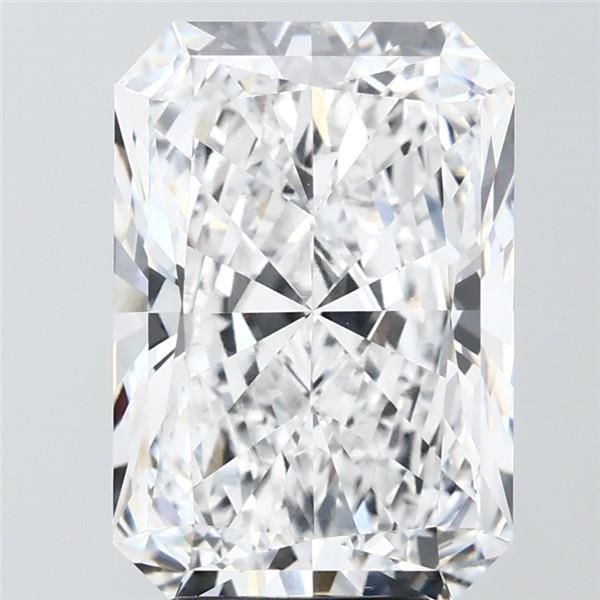 6.05 ct. radiant Lab Grown Diamond front image