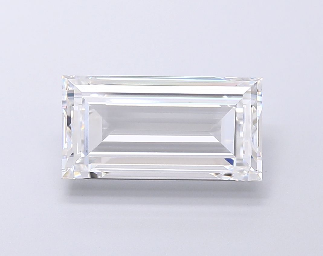 4.03 ct lab-grown Baguette Diamond