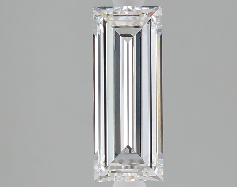 1.05 ct lab-grown Baguette Diamond