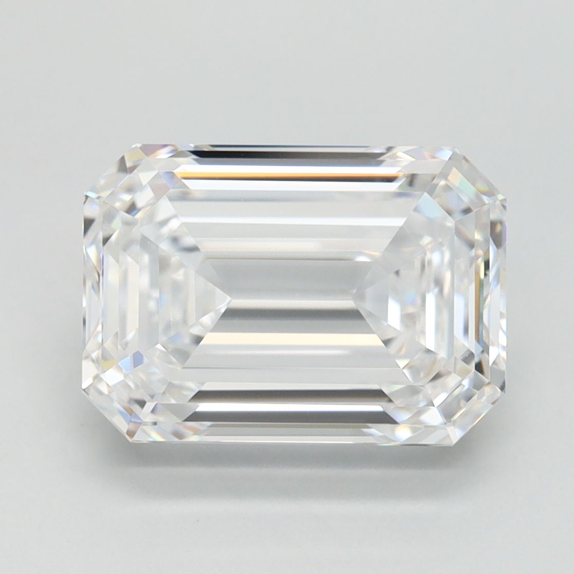 3.10 ct. emerald Lab Grown Diamond front image