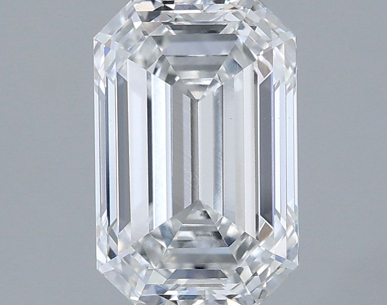 2.53 ct. emerald Lab Grown Diamond front image