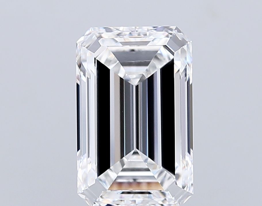 8.76 ct. emerald Lab Grown Diamond front image