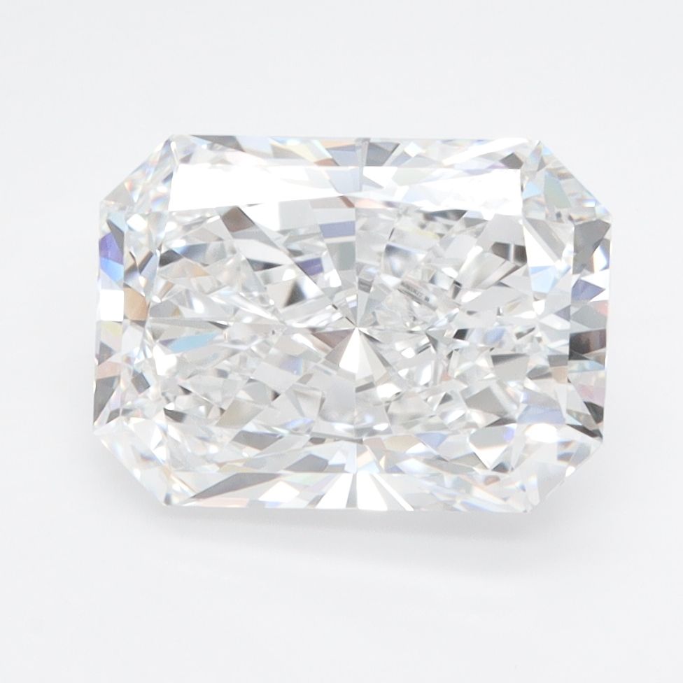 3.05 ct. radiant Lab Grown Diamond front image