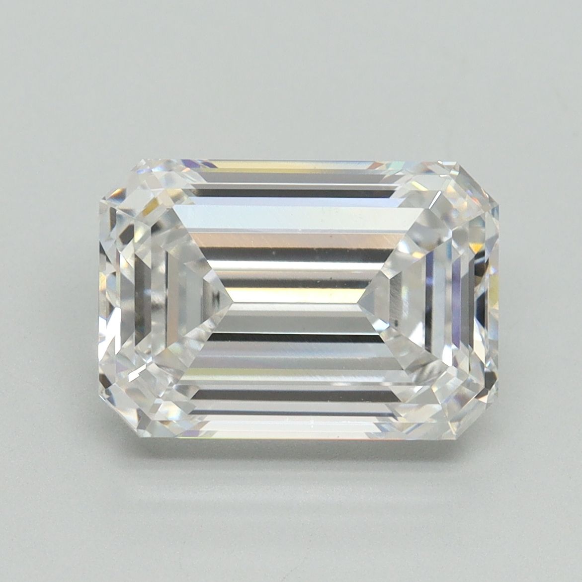 4.13 ct. emerald Lab Grown Diamond front image