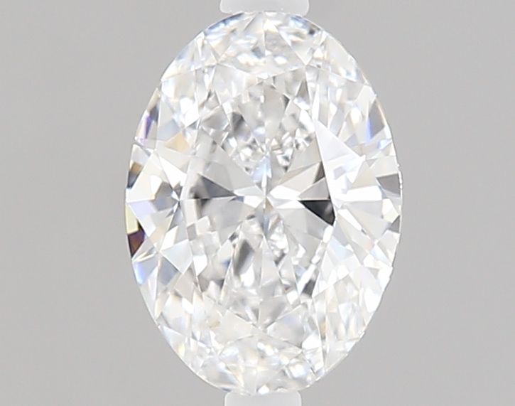 0.5 ct lab-grown Oval Diamond