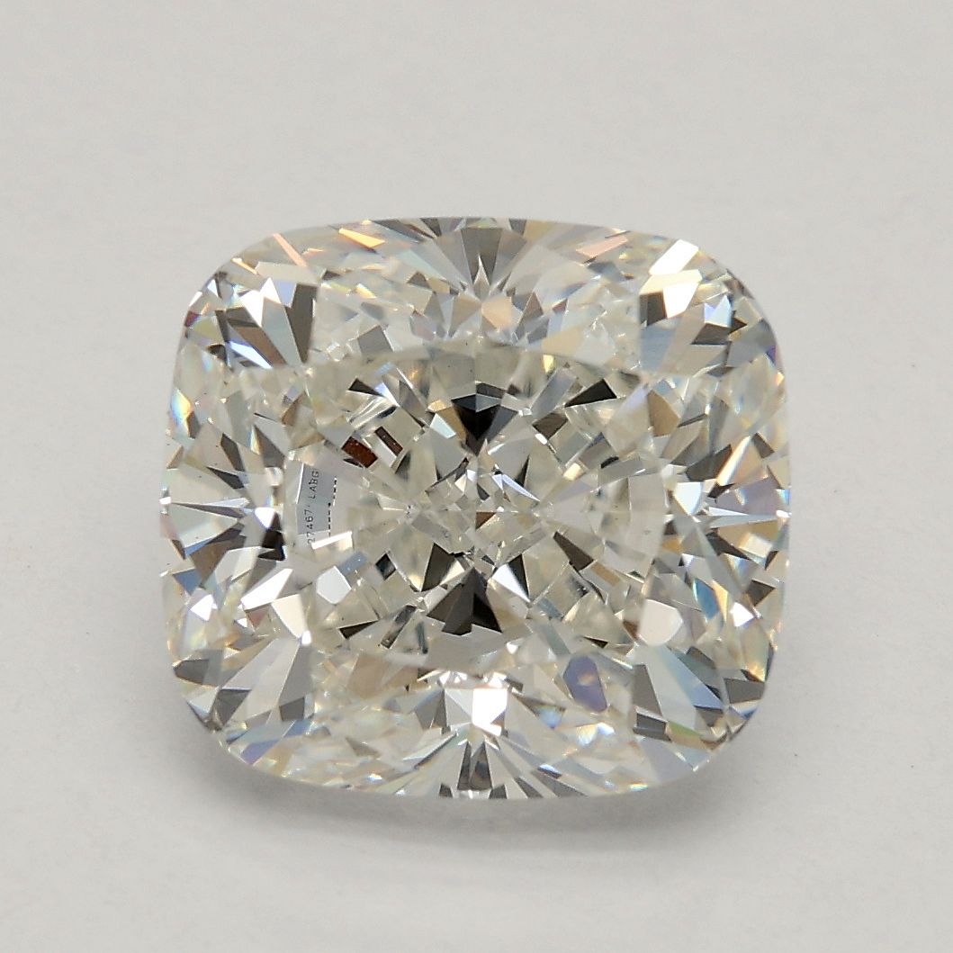 3.02 ct Cushion Brilliant diamond
