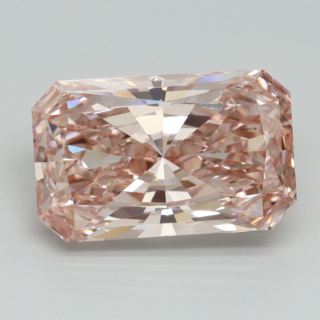 7.17 ct. radiant Lab Grown Diamond front image