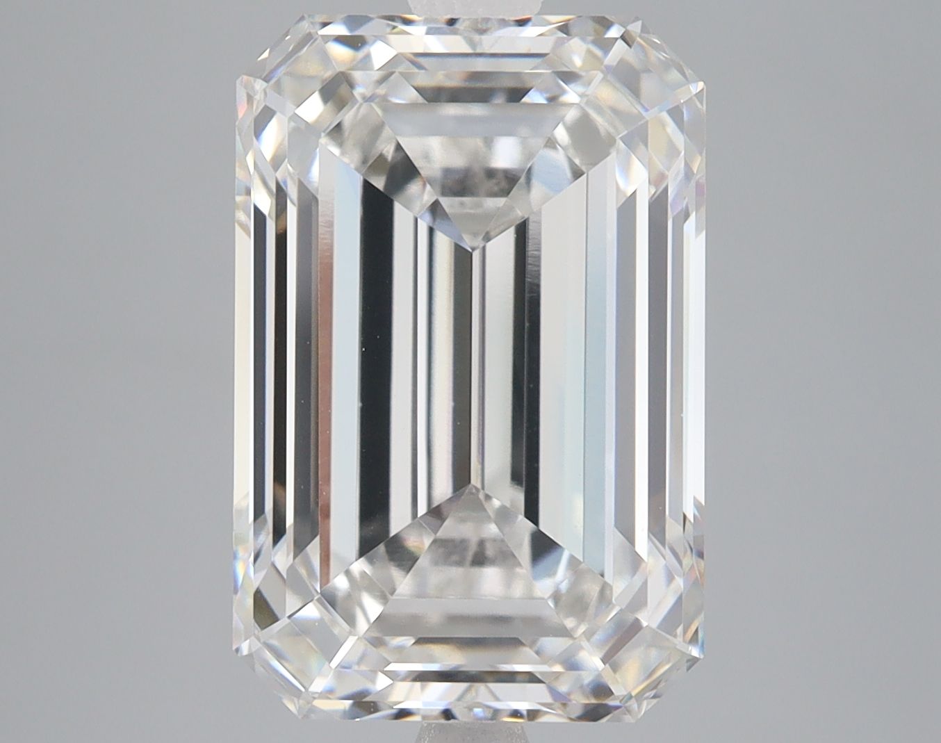 7.03 ct. emerald Lab Grown Diamond front image